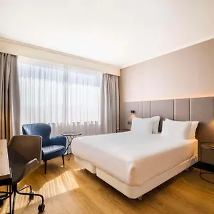 Nh Brussels Airport 4* דיגם