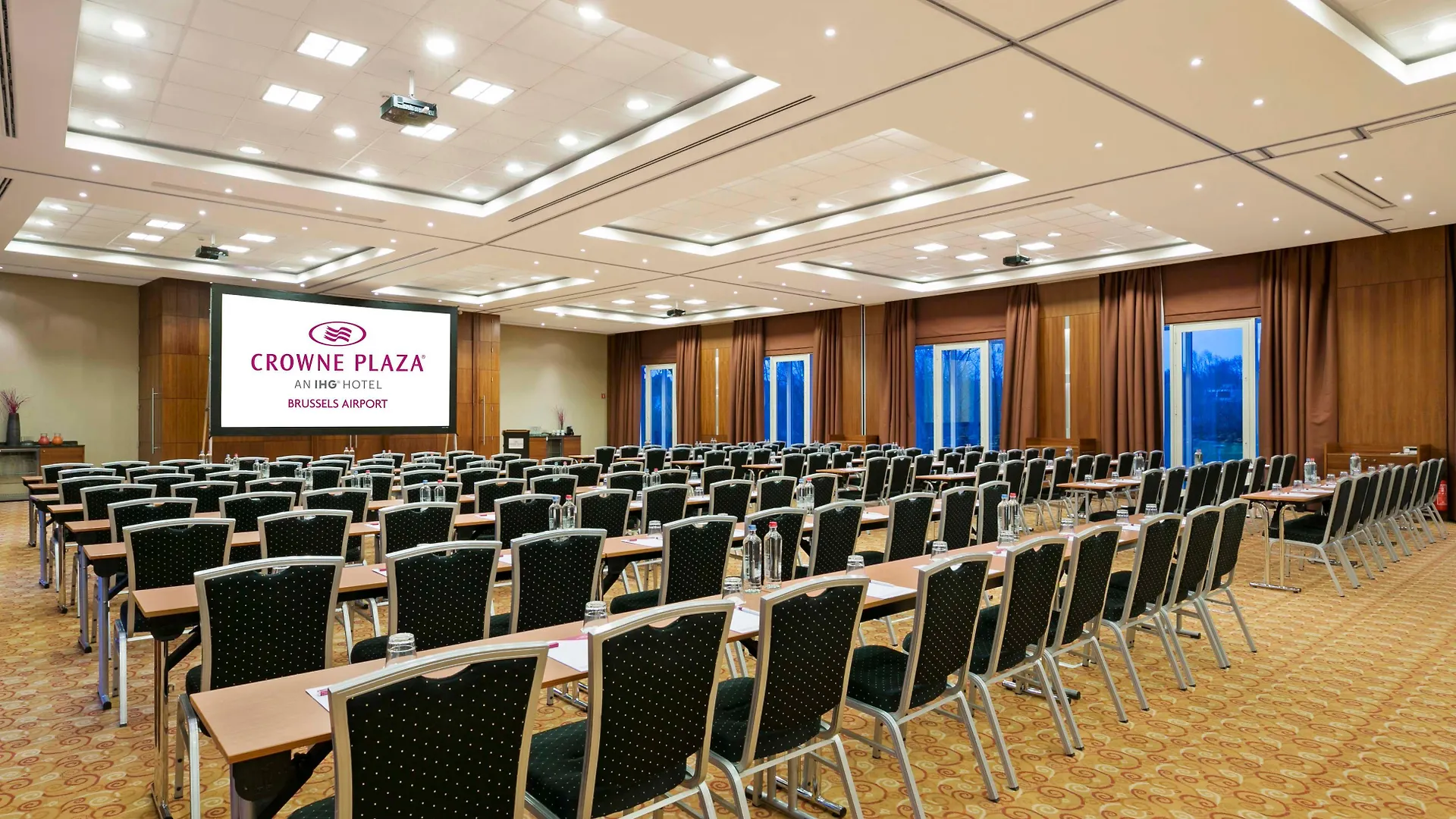 Hotel Crowne Plaza Brussels Airport By Ihg à Zaventem